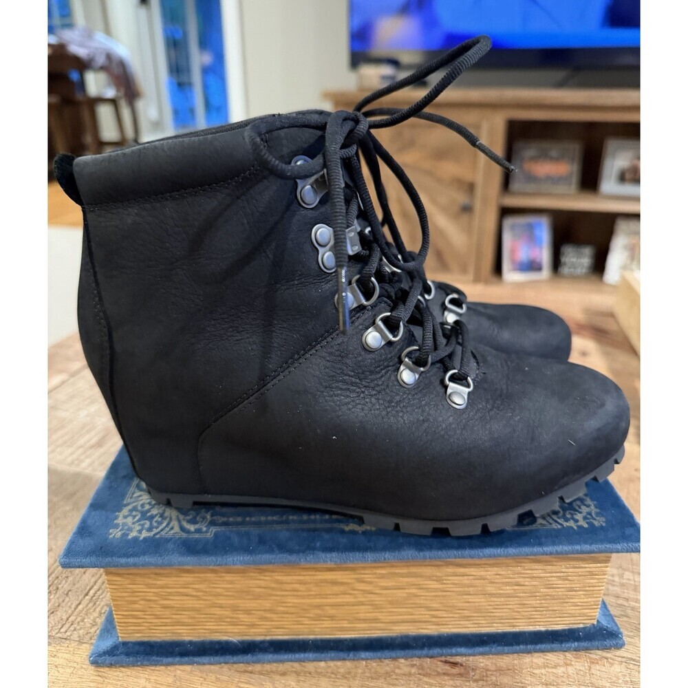 Merrell Black Wedge Hiking Boots Womens 7 Leather Lace Up J002494 Comfort - Picture 9 of 10